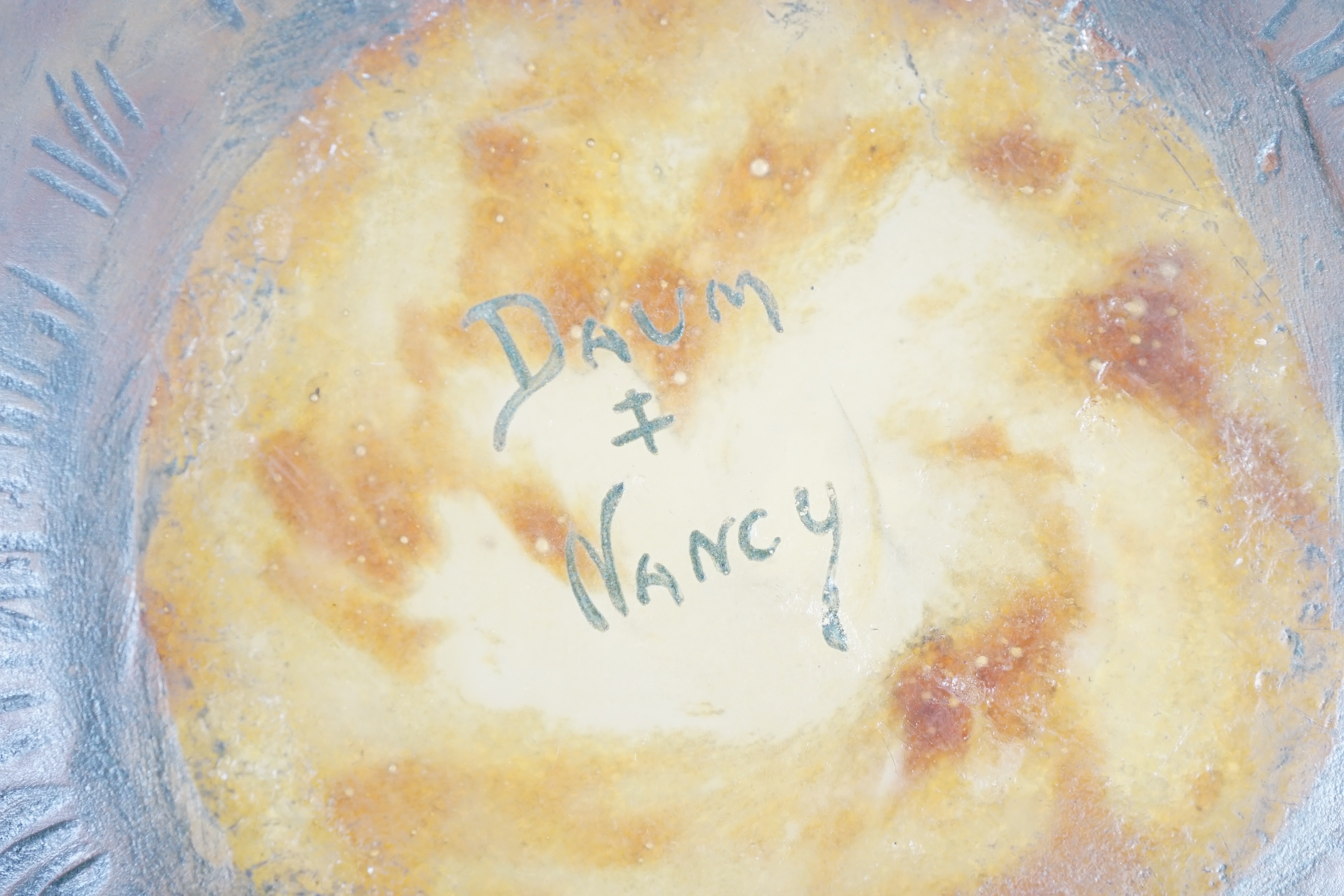 A Daum ‘’Les champignons’’ cameo glass bowl, 9cm high, 12.5cm diameter